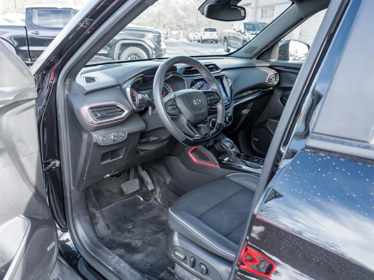 2023 Chevrolet TrailBlazer RS AWD- Heated Steering Wheel | Wireless Charging Photo