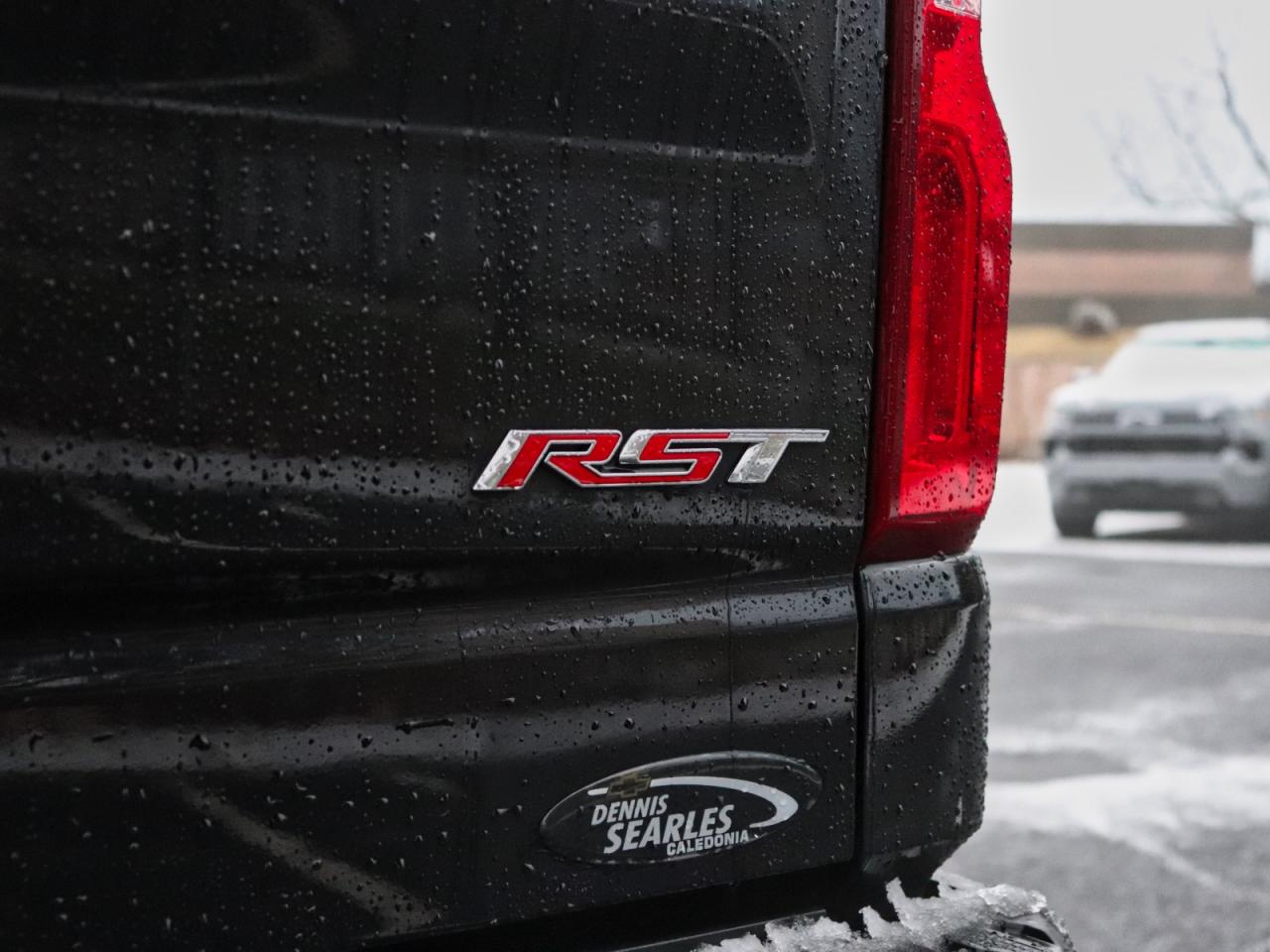 2022 Chevrolet Silverado 1500 RST Crew Cab 4WD Photo