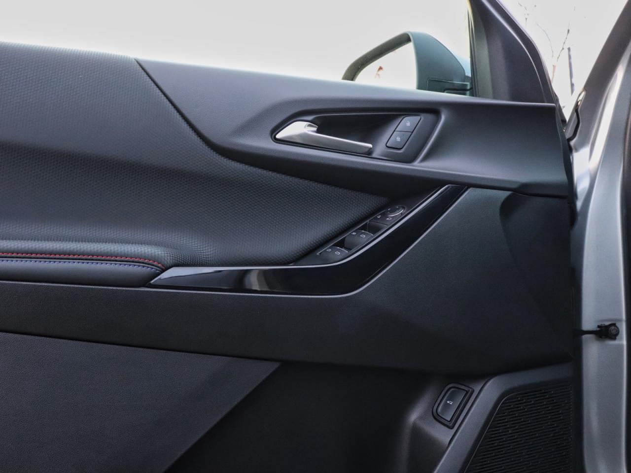 2025 Chevrolet Equinox RS AWD Photo