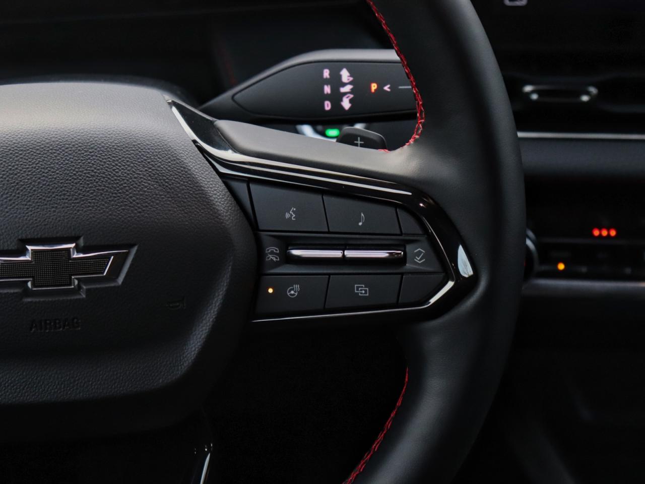 2025 Chevrolet Equinox RS AWD Photo