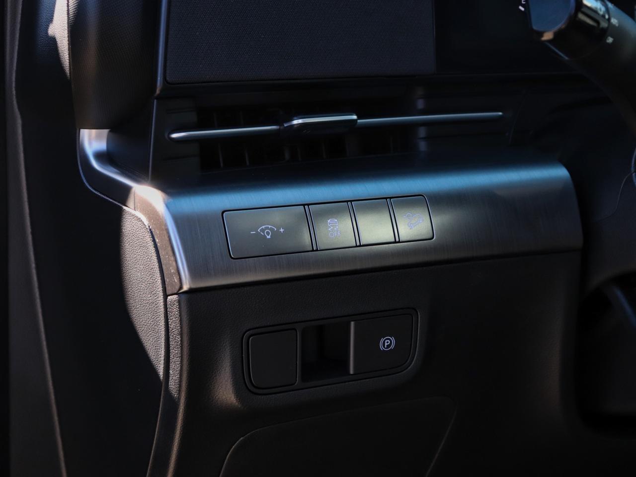 2025 Hyundai KONA Preferred Sport - 1.6T AWD | Sunroof | Carplay Photo