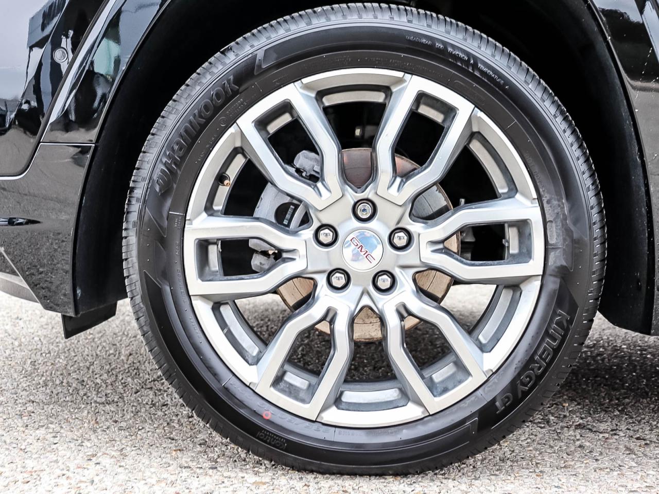 2023 GMC Terrain Denali Photo