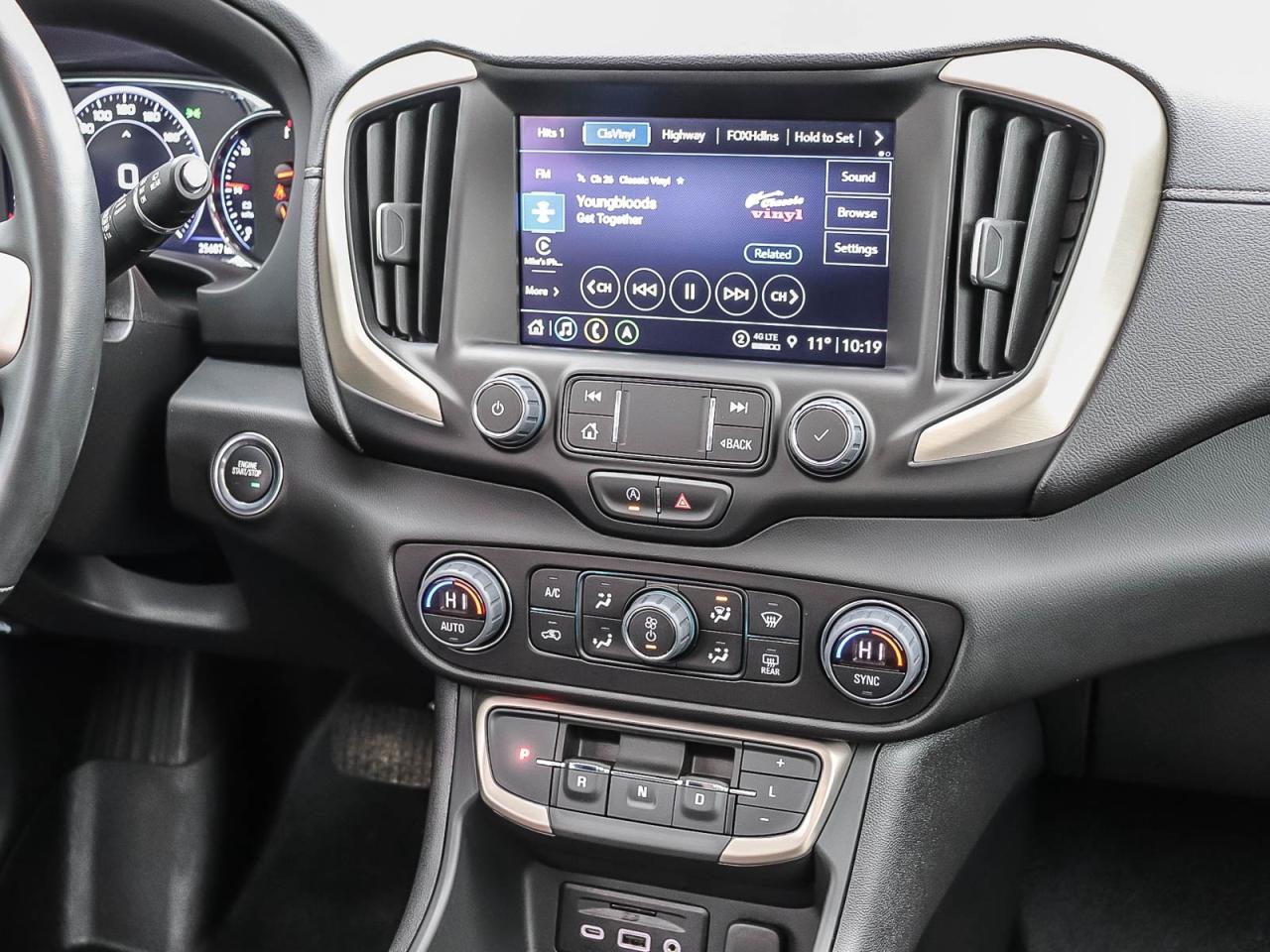 2023 GMC Terrain Denali Photo