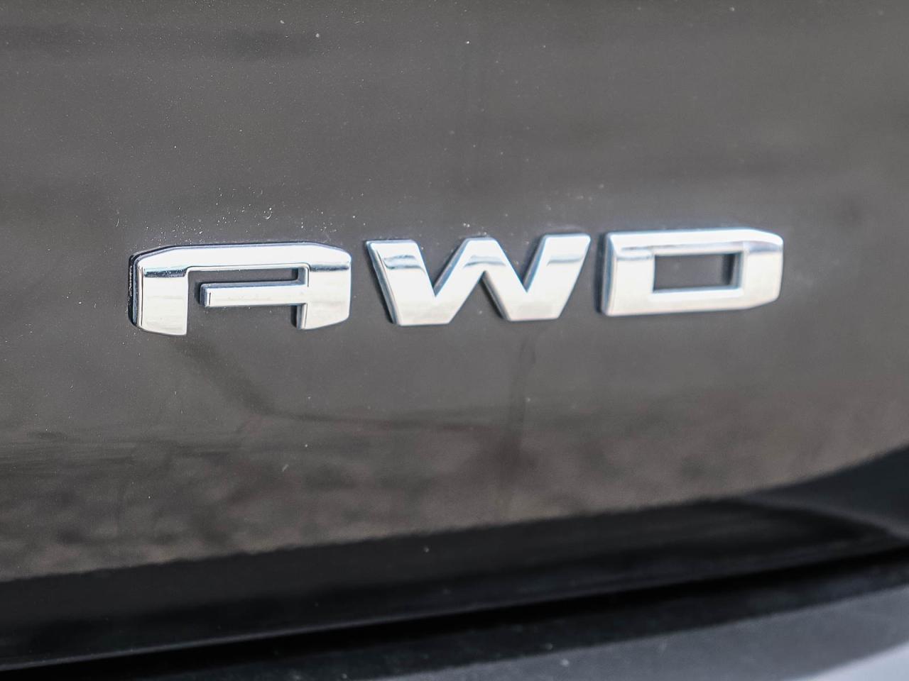 2023 GMC Terrain Denali Photo