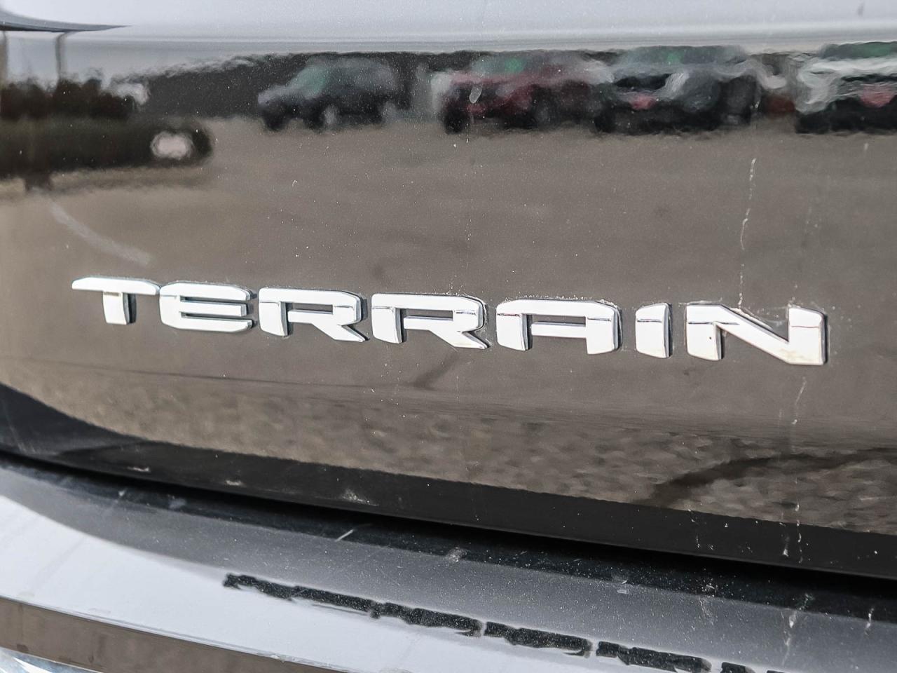 2023 GMC Terrain Denali Photo