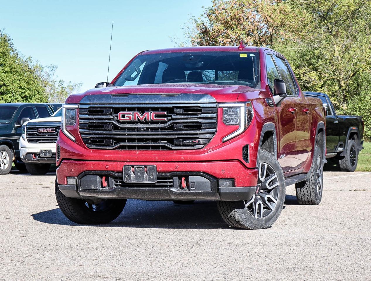 2022 GMC Sierra 1500 AT4 Photo0
