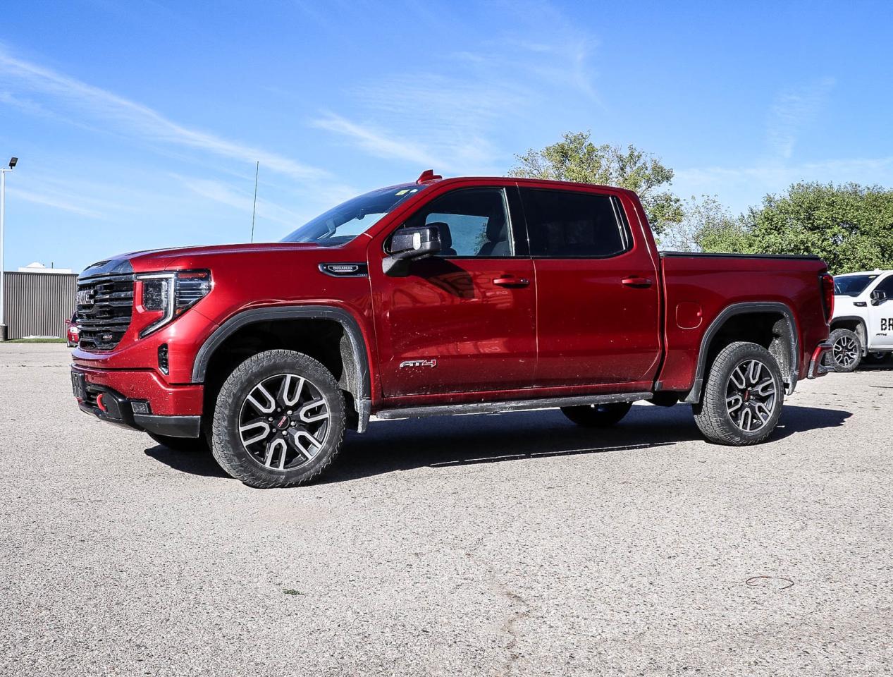 2022 GMC Sierra 1500 AT4 Photo