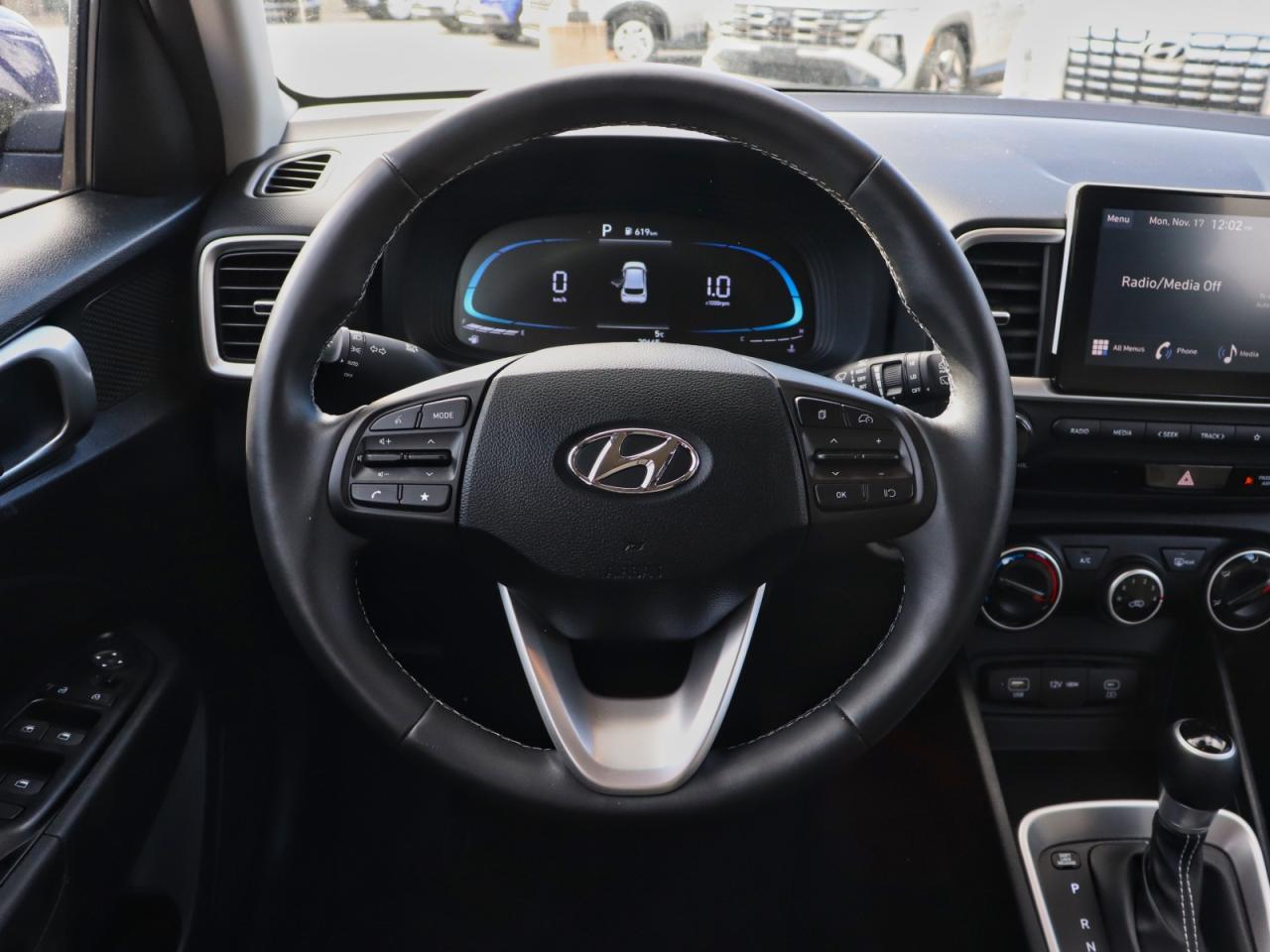2025 Hyundai Venue Preferred - | Carplay | Remote Start | 3.99% Finance Available Photo
