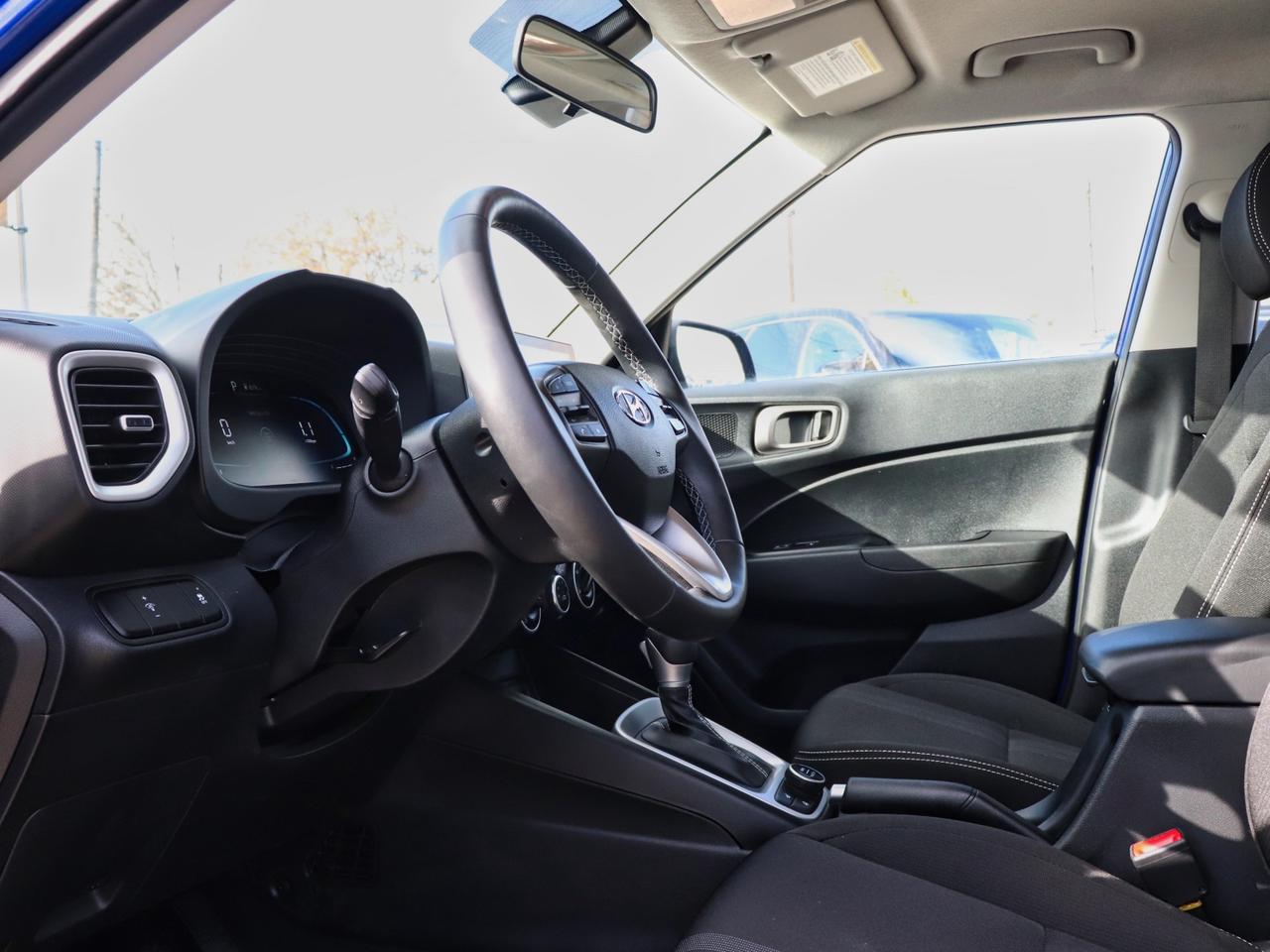 2025 Hyundai Venue Preferred - | Carplay | Remote Start | 3.99% Finance Available Photo