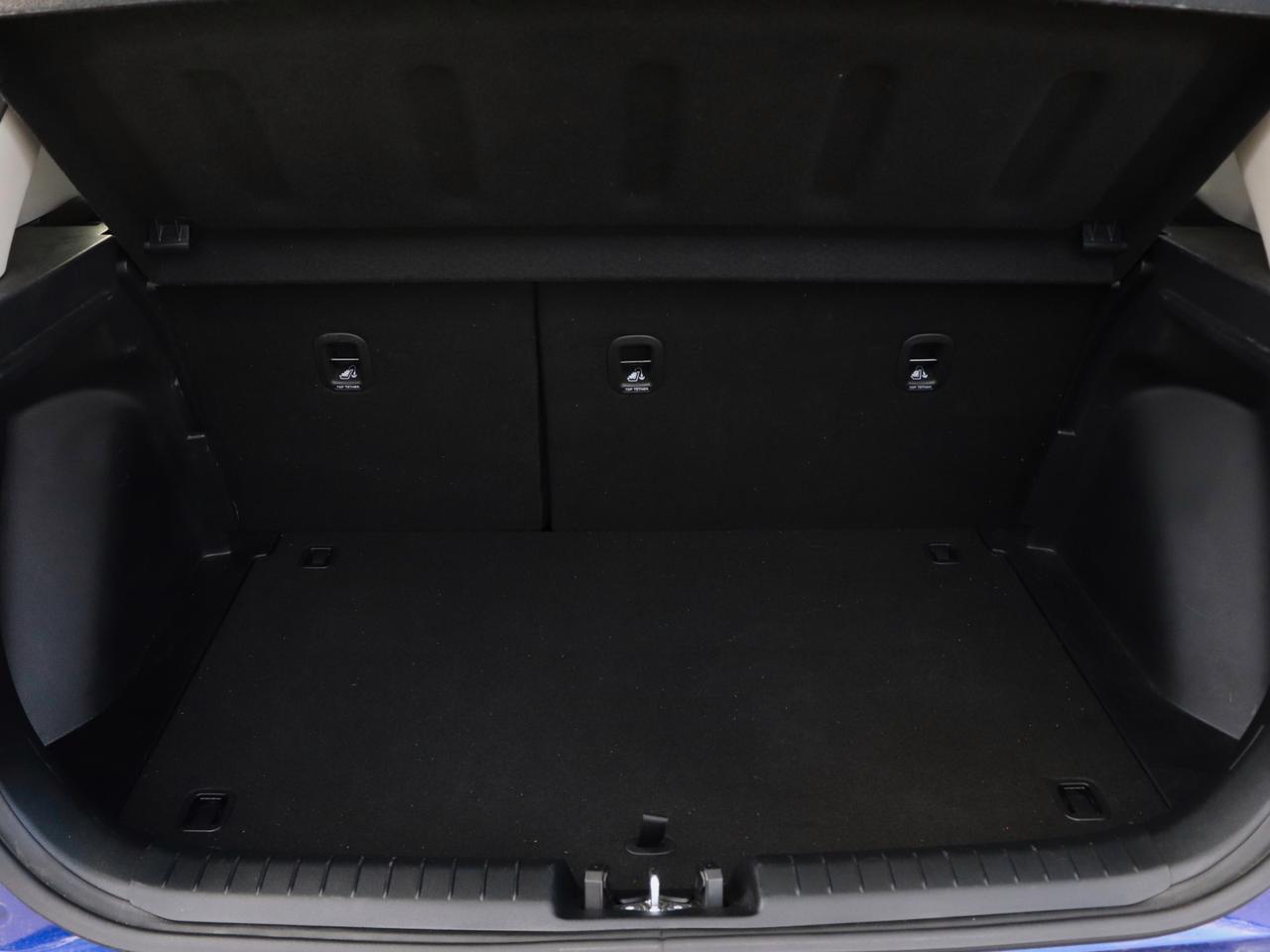 2025 Hyundai Venue Preferred - | Carplay | Remote Start | 3.99% Finance Available Photo