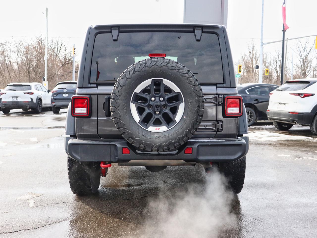 2022 Jeep Wrangler RUBICON Photo3