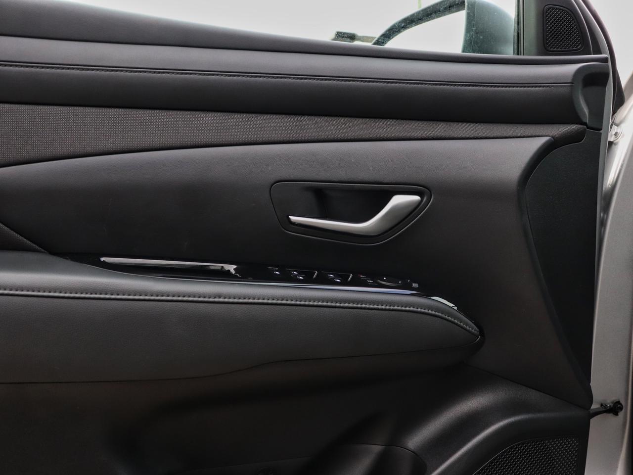 2025 Hyundai Tucson TREND - LEATHER | SUNROOF | 3.99% FINANCE AVAILABLE Photo