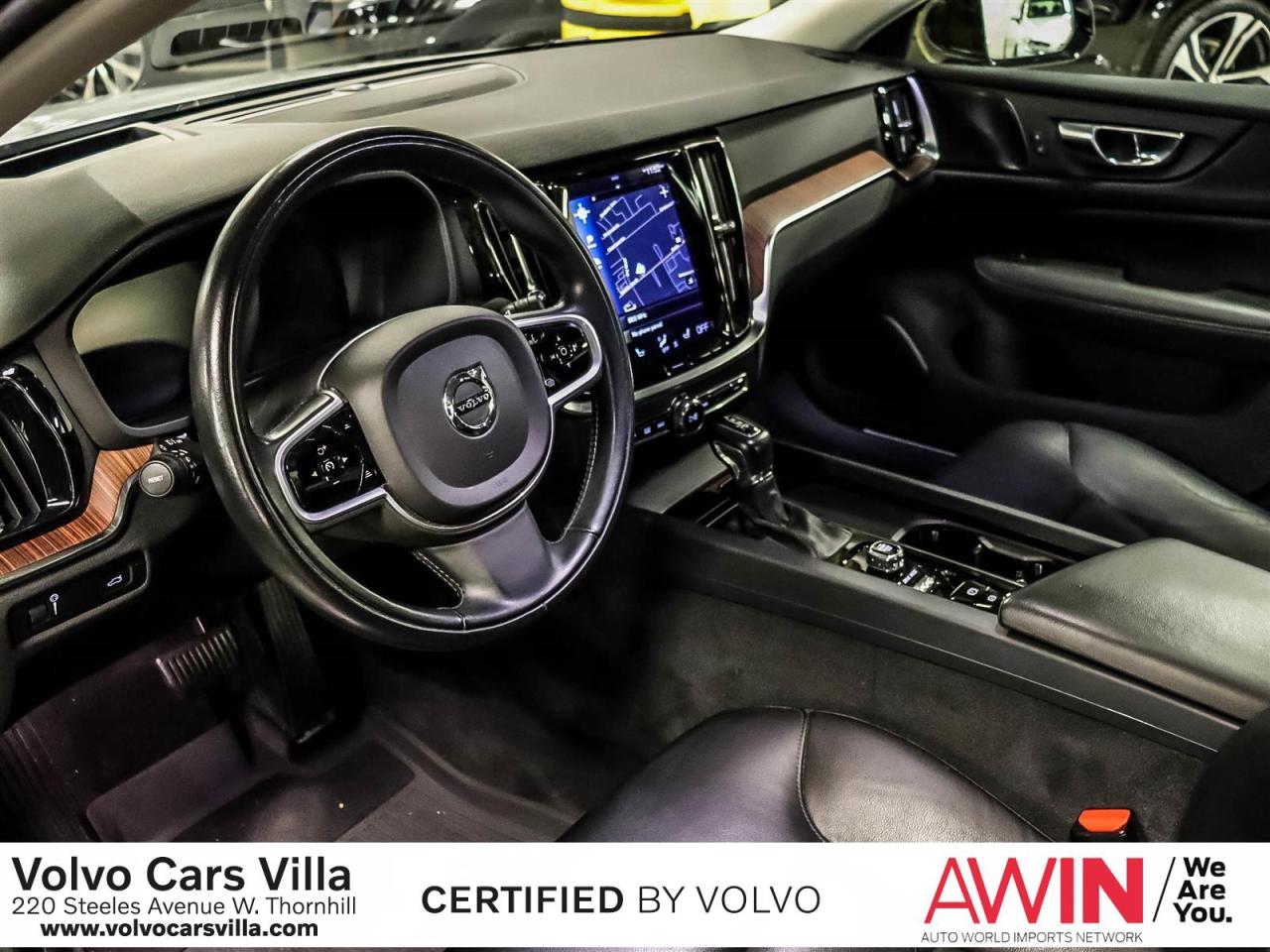 2021 Volvo S60 T5 AWD Momentum Photo