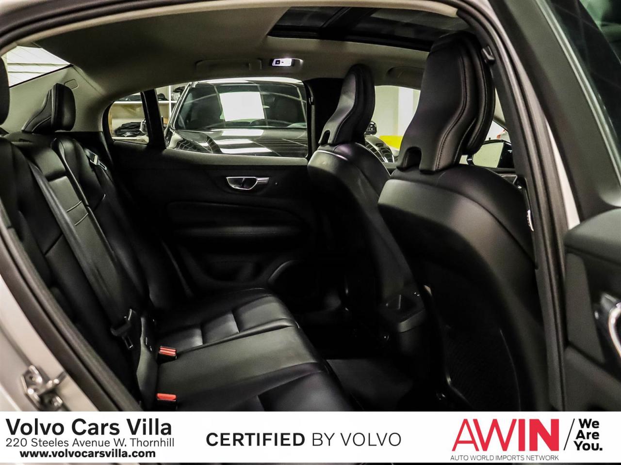 2021 Volvo S60 T5 AWD Momentum Photo