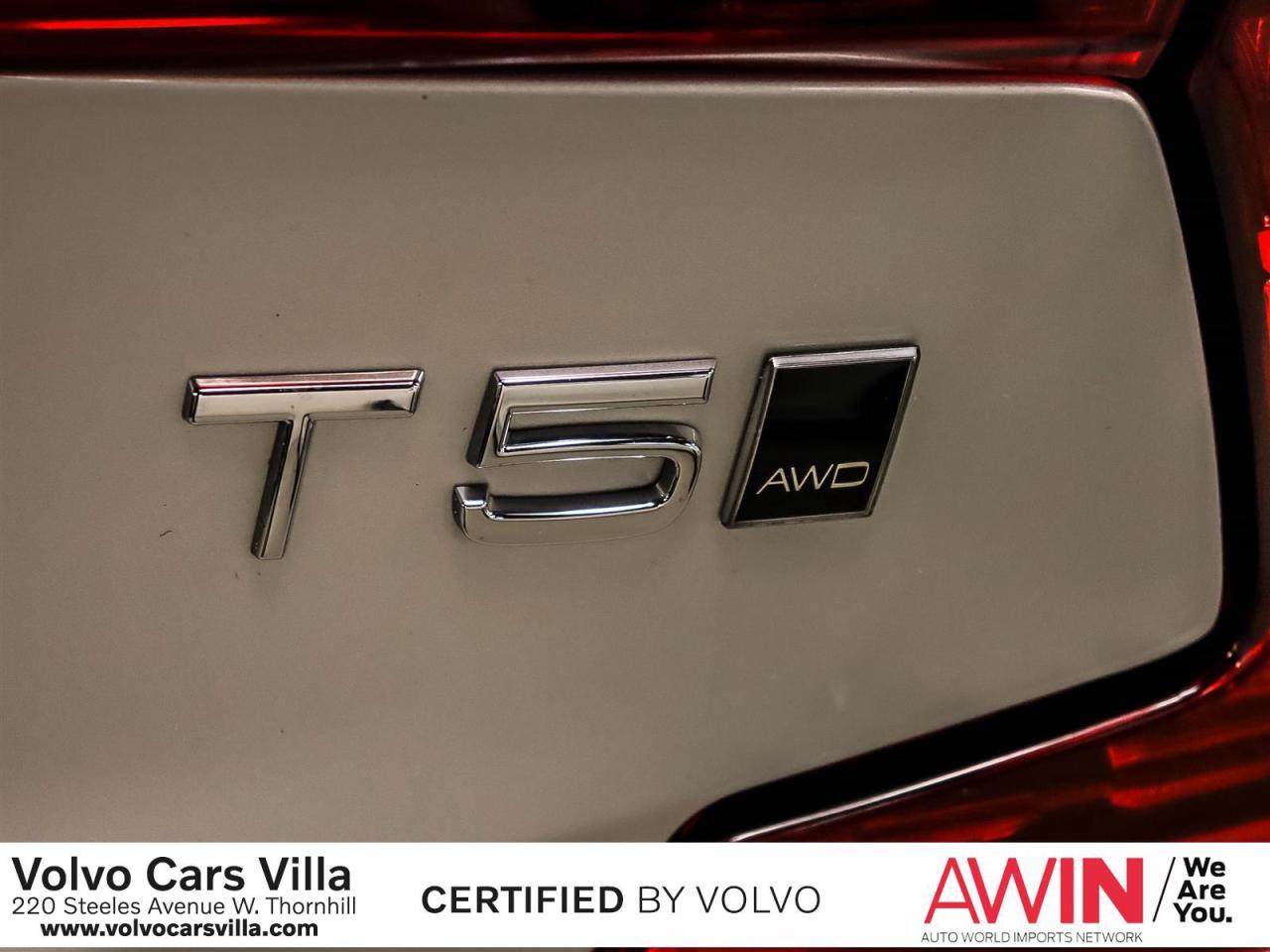 2021 Volvo S60 T5 AWD Momentum Photo