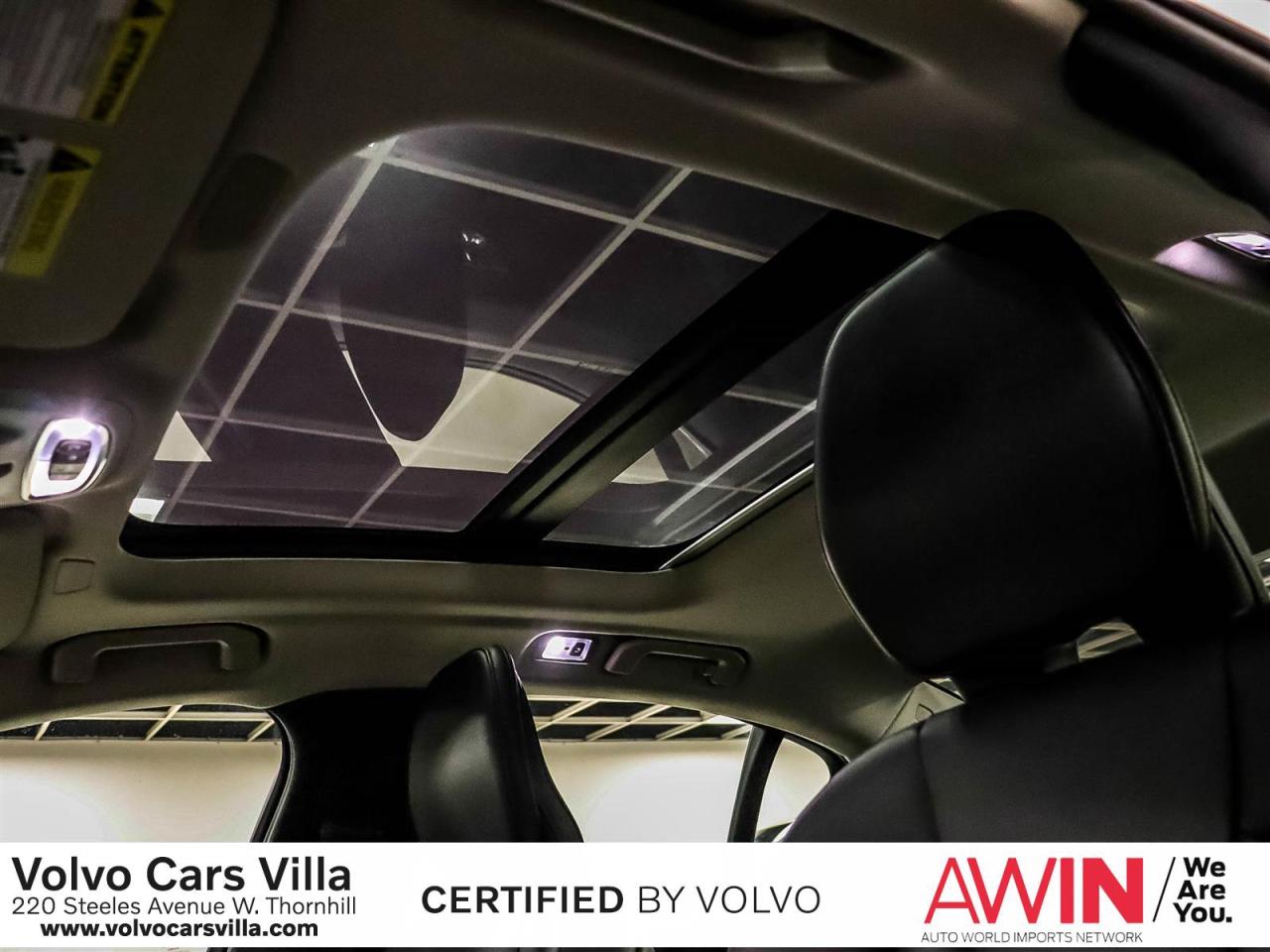 2021 Volvo S60 T5 AWD Momentum Photo