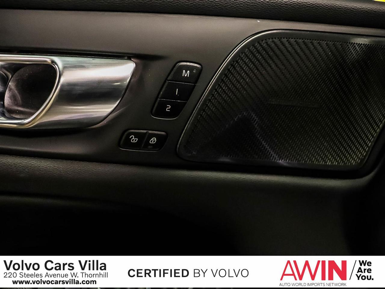 2021 Volvo S60 T5 AWD Momentum Photo