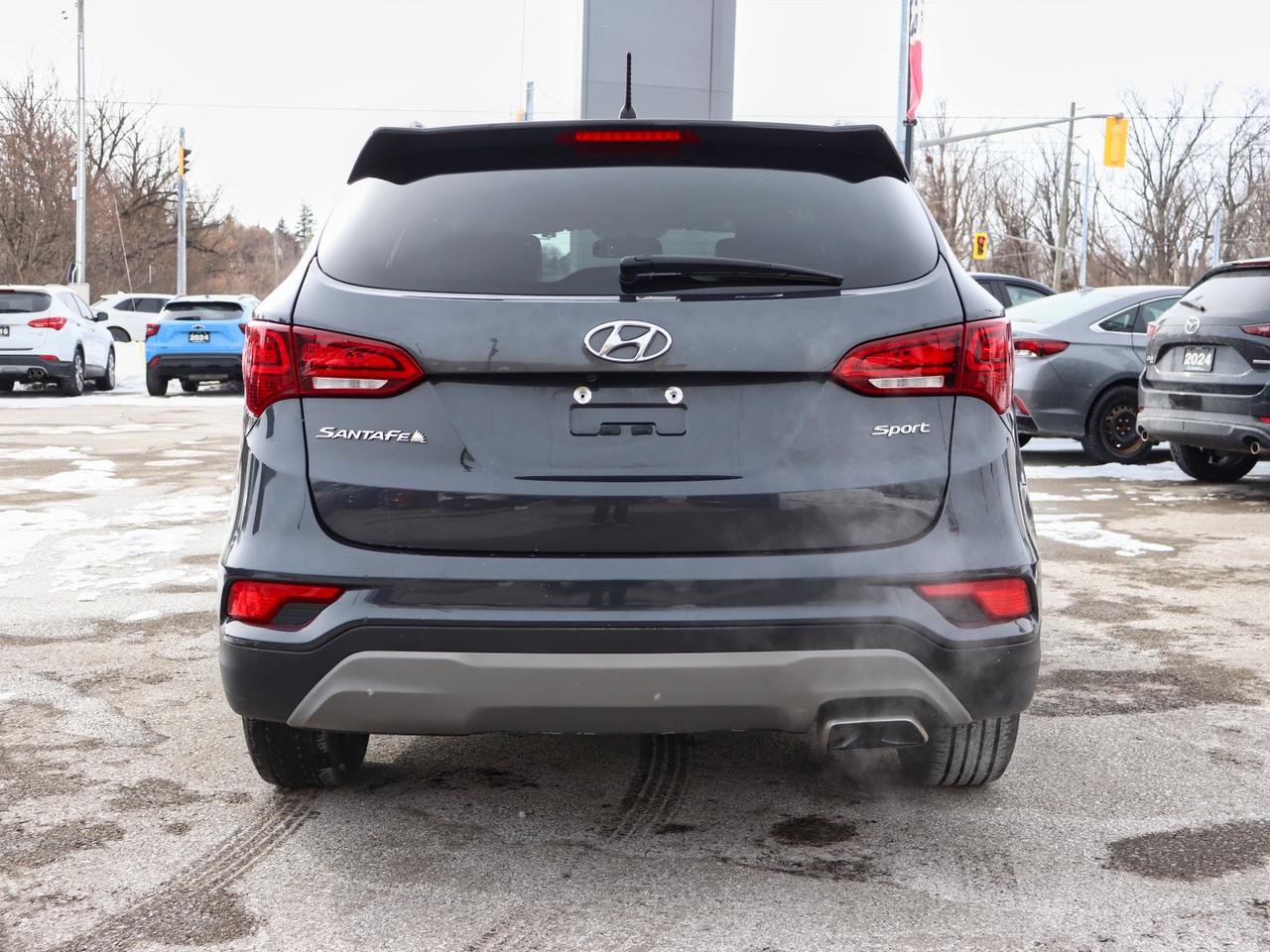 2018 Hyundai Santa Fe Base Photo