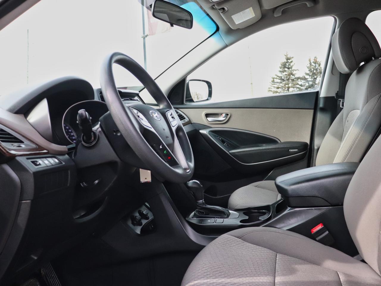 2018 Hyundai Santa Fe Base Photo