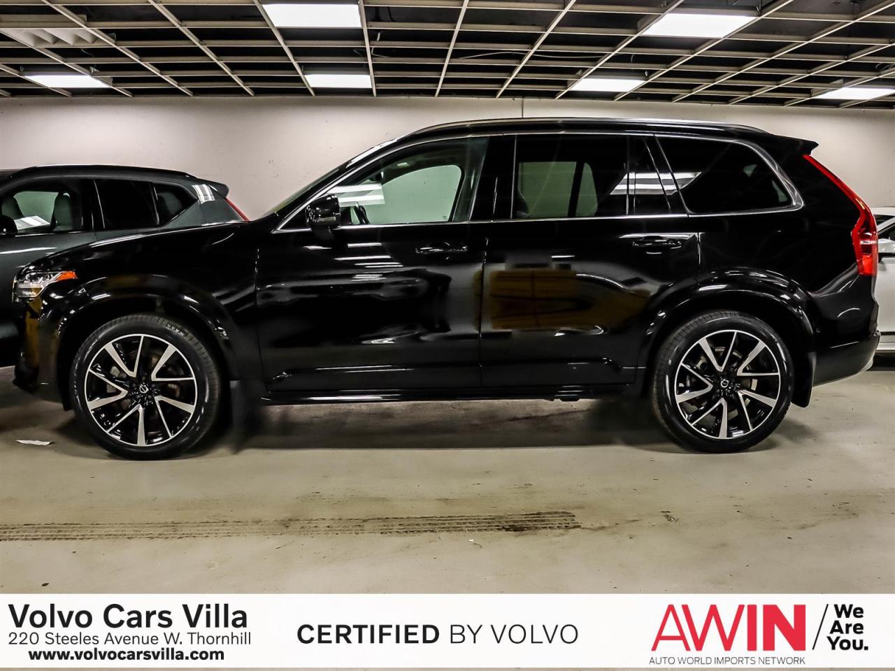 2022 Volvo XC90 T6 AWD Momentum (7-Seat) Photo3