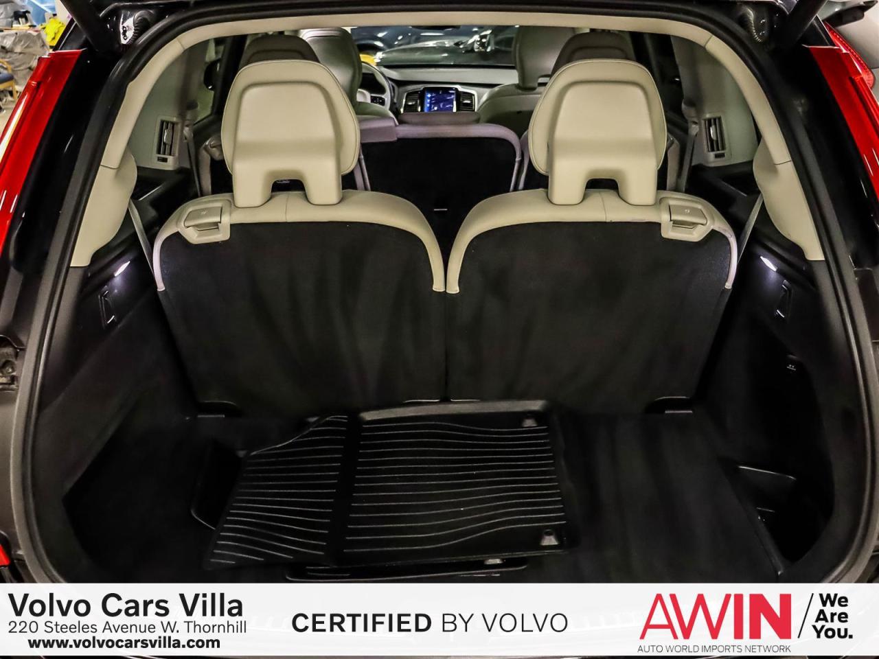 2022 Volvo XC90 T6 AWD Momentum (7-Seat) Photo