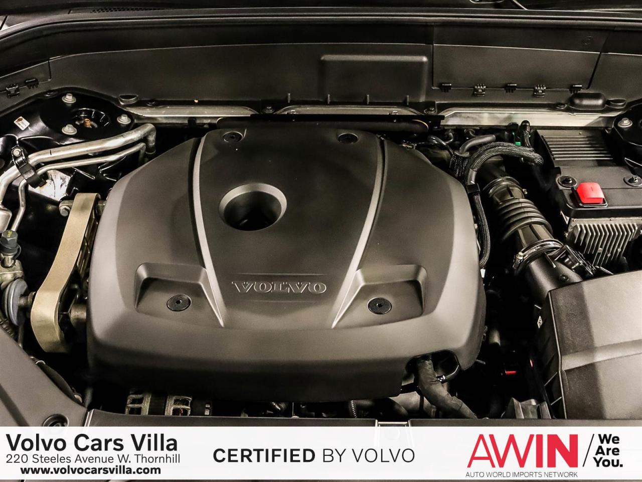 2022 Volvo XC90 T6 AWD Momentum (7-Seat) Photo