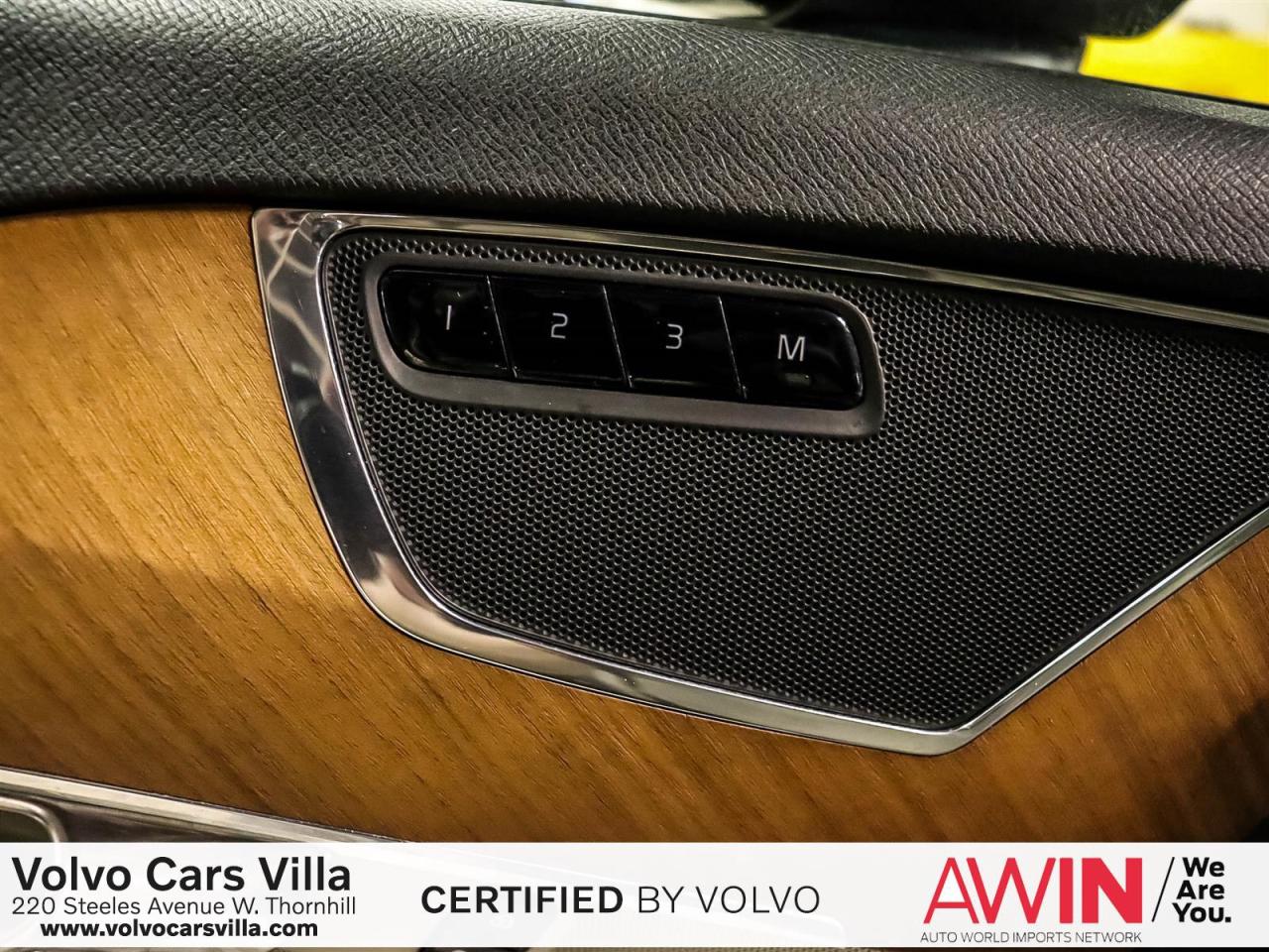 2022 Volvo XC90 T6 AWD Momentum (7-Seat) Photo