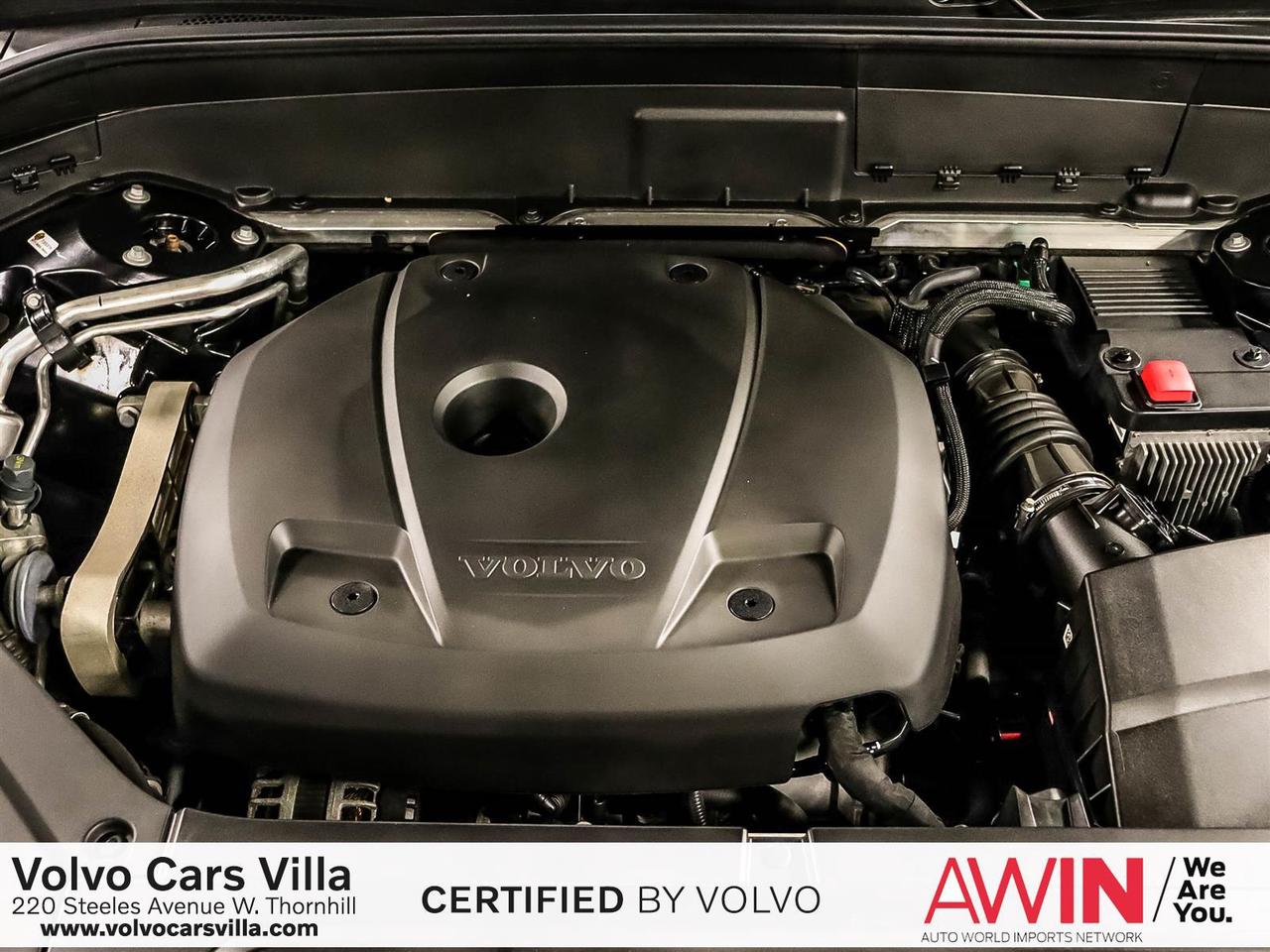 2022 Volvo XC90 T6 AWD Momentum (7-Seat) Photo