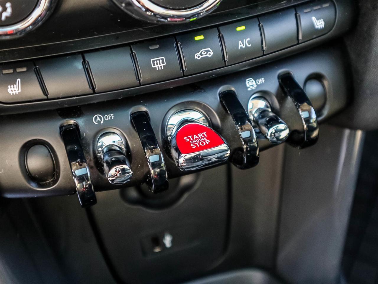 2020 MINI Cooper 5 Door Photo