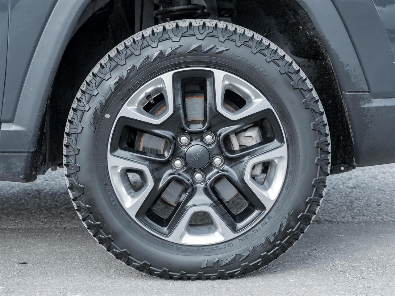 2018 Jeep Compass Trailhawk- Heated Steering Wheel | Navigation Photo3
