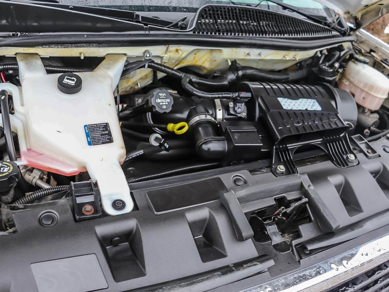 2020 GMC Savana Cargo Van BASE Photo