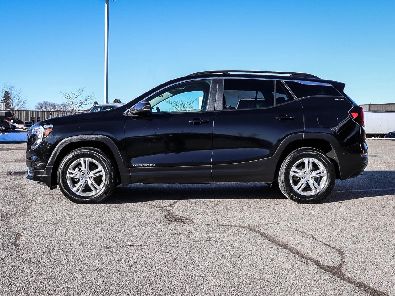 2023 GMC Terrain SLE Photo