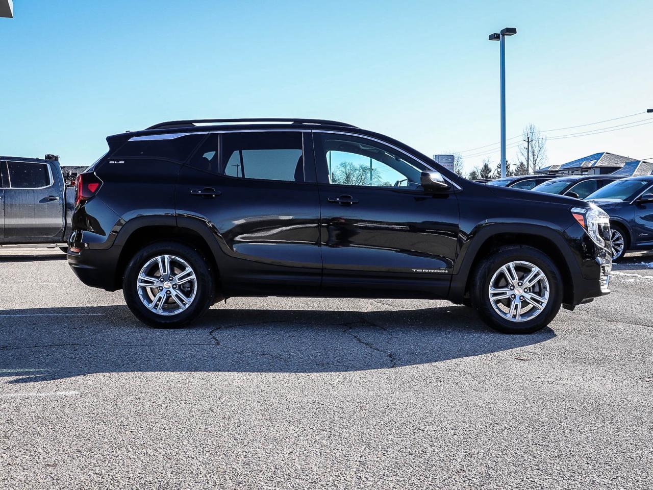 2023 GMC Terrain SLE Photo