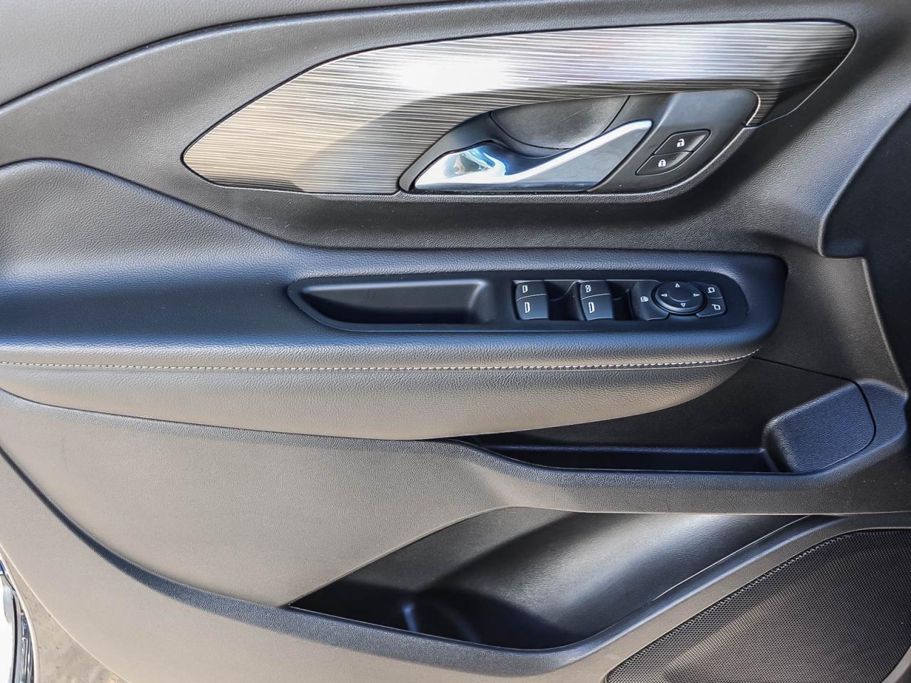 2023 GMC Terrain SLE Photo