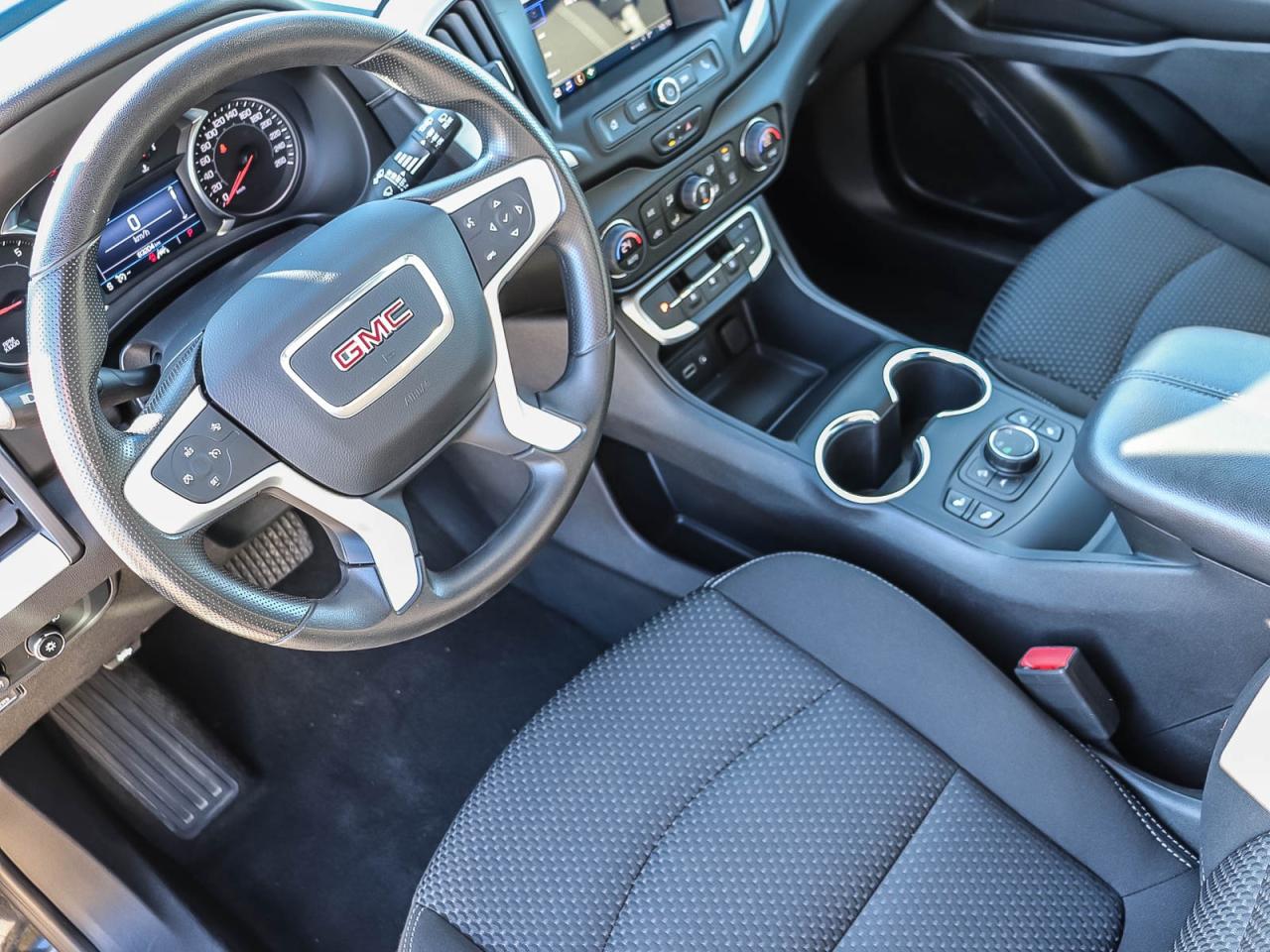 2023 GMC Terrain SLE Photo