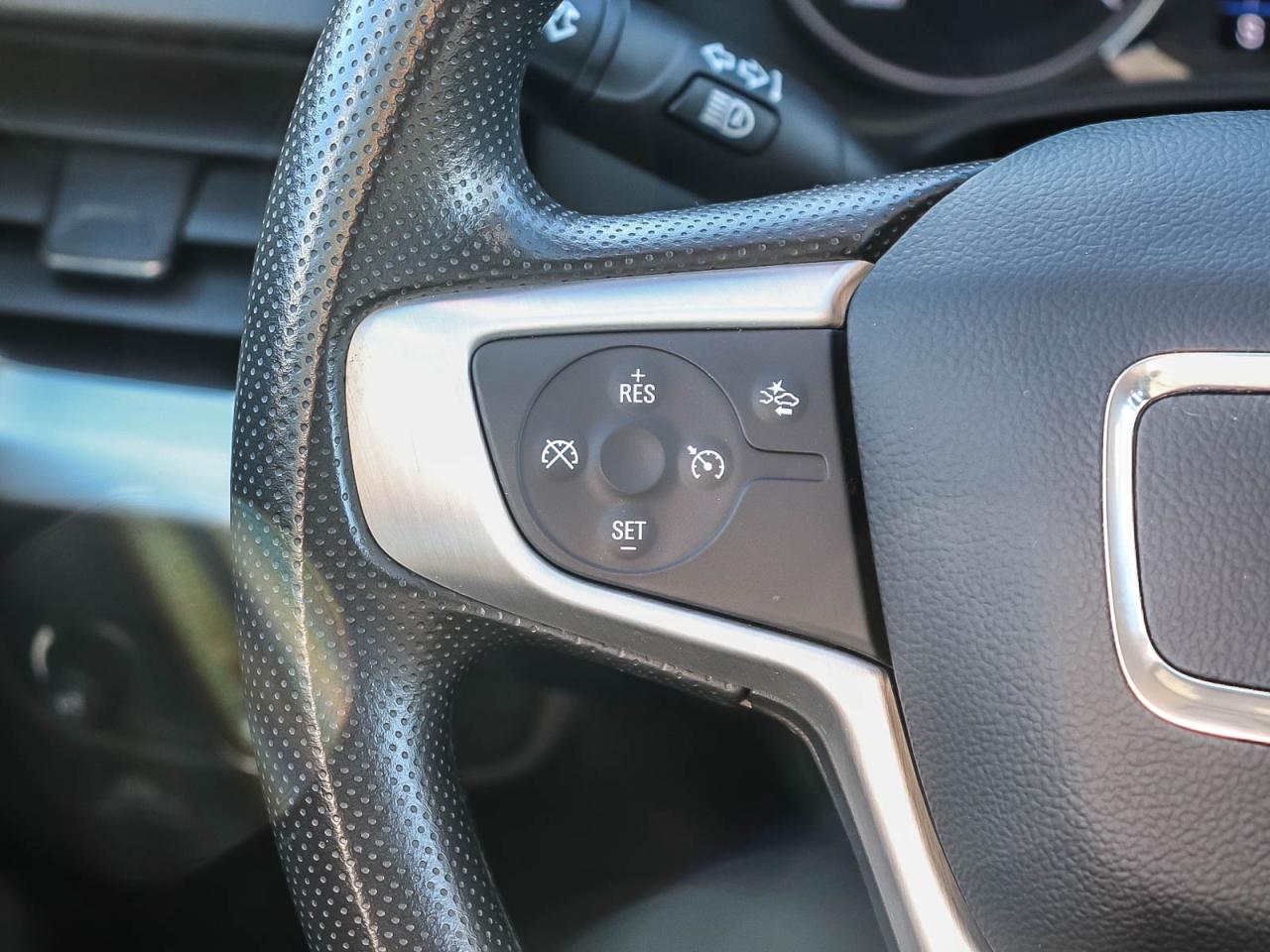 2023 GMC Terrain SLE Photo