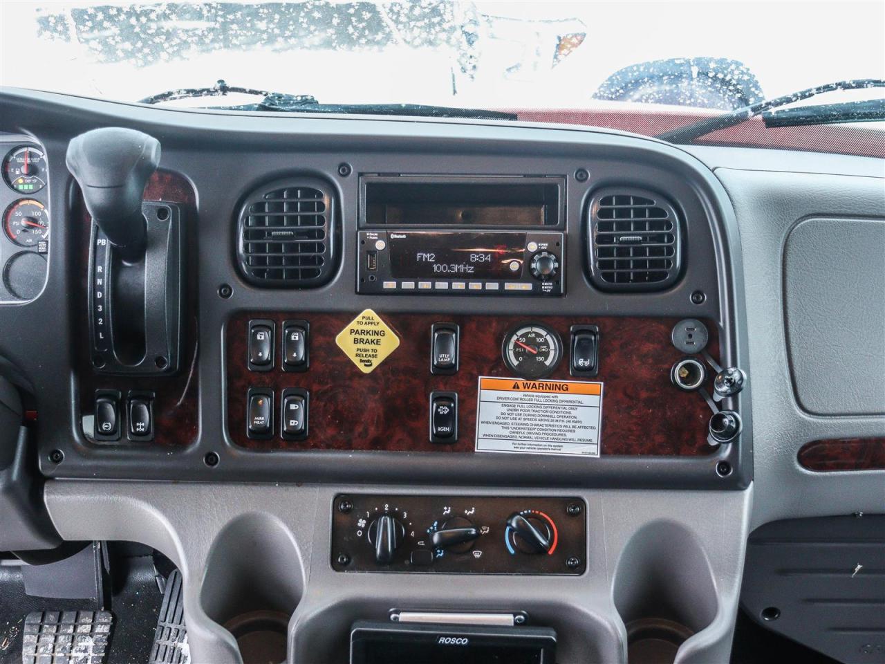 2025 Freightliner M2  Photo