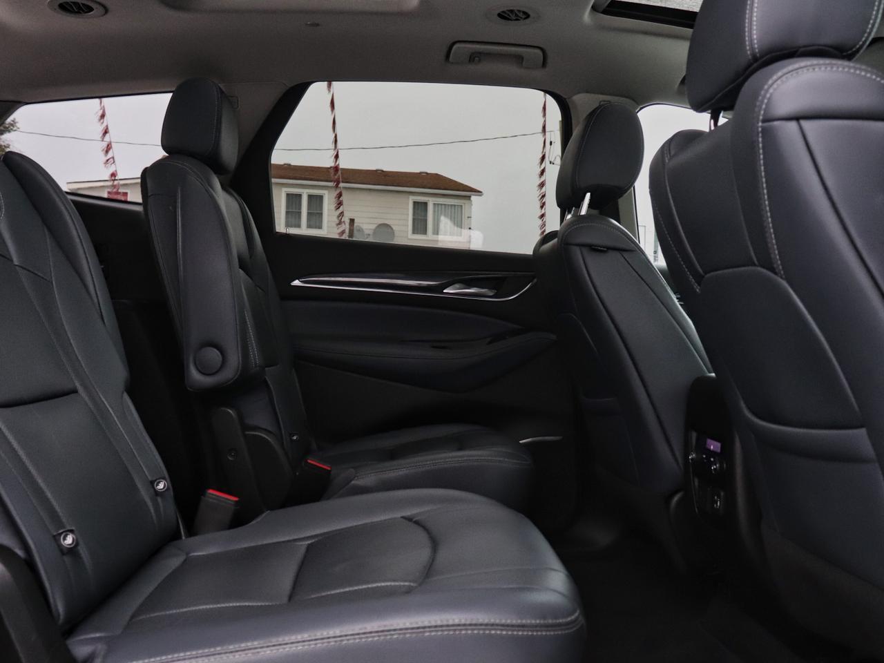 2021 Buick Enclave Essence AWD Photo