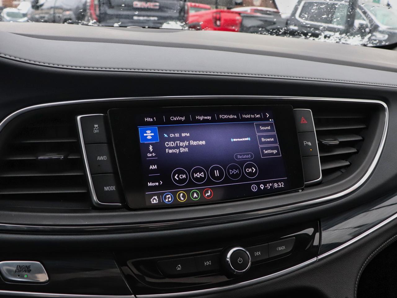 2021 Buick Enclave Essence AWD Photo