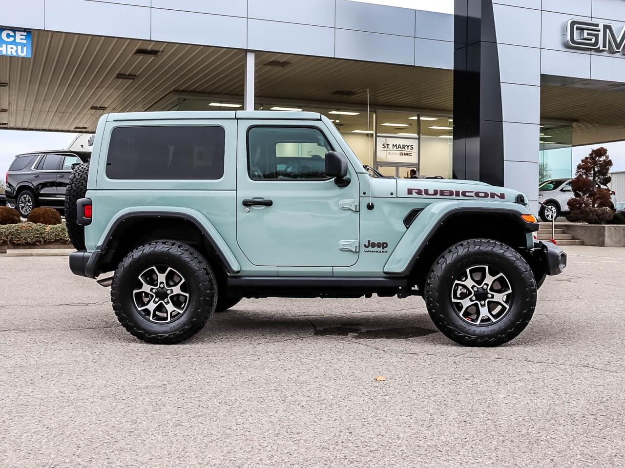 2023 Jeep Wrangler RUBICON Photo2