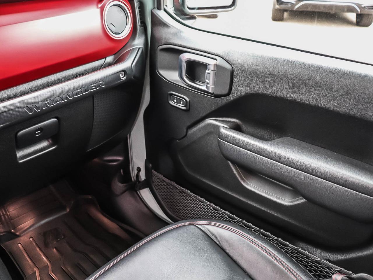 2023 Jeep Wrangler RUBICON Photo