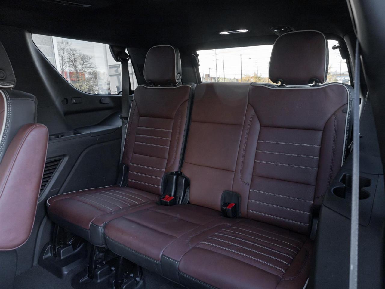 2023 GMC Yukon Denali Ultimate- 22" Wheels | Super Cruise Photo