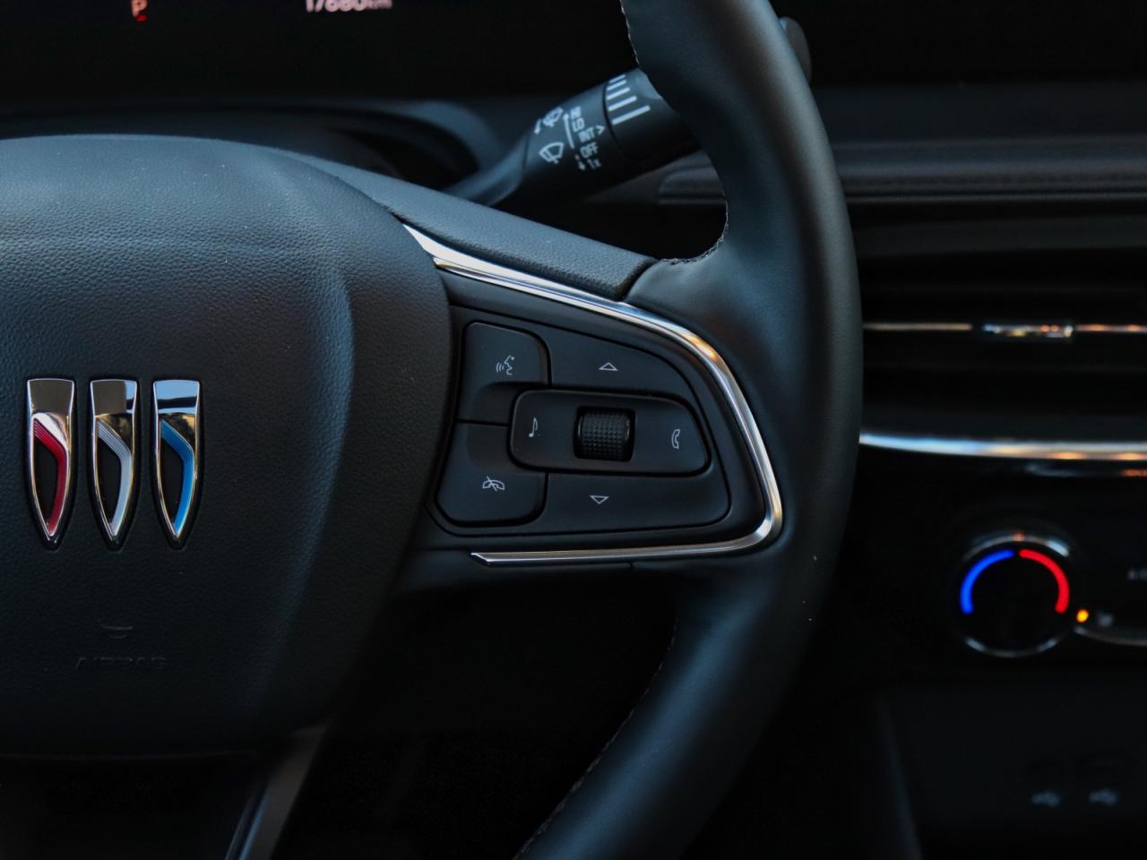 2025 Buick Encore GX Sport Touring AWD Photo