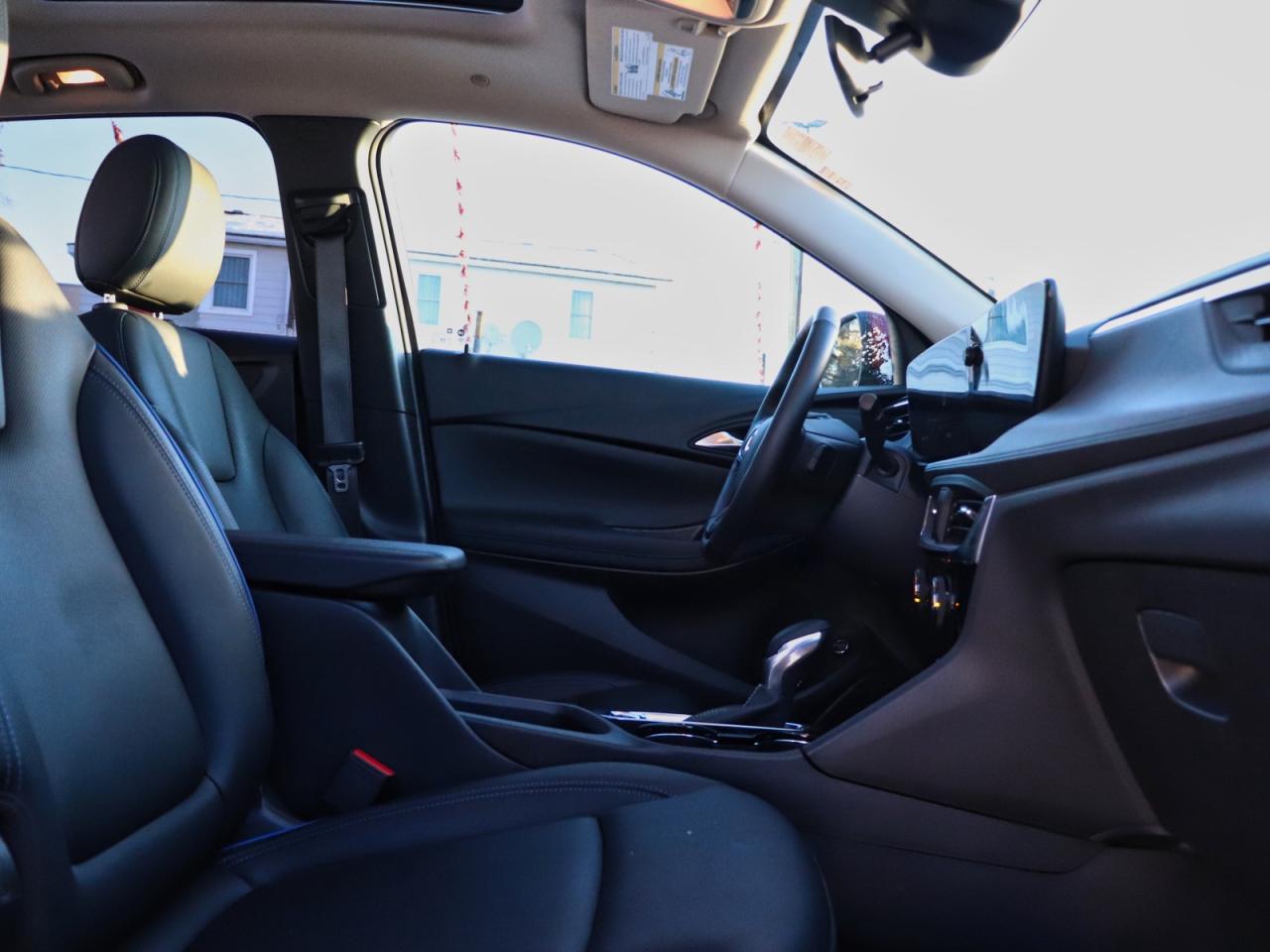 2025 Buick Encore GX Sport Touring AWD Photo