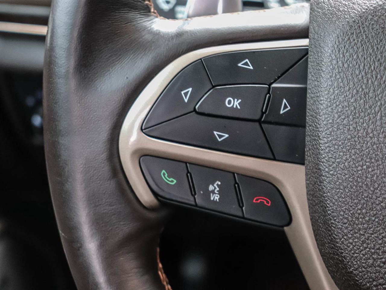 2016 Jeep Grand Cherokee Summit Photo