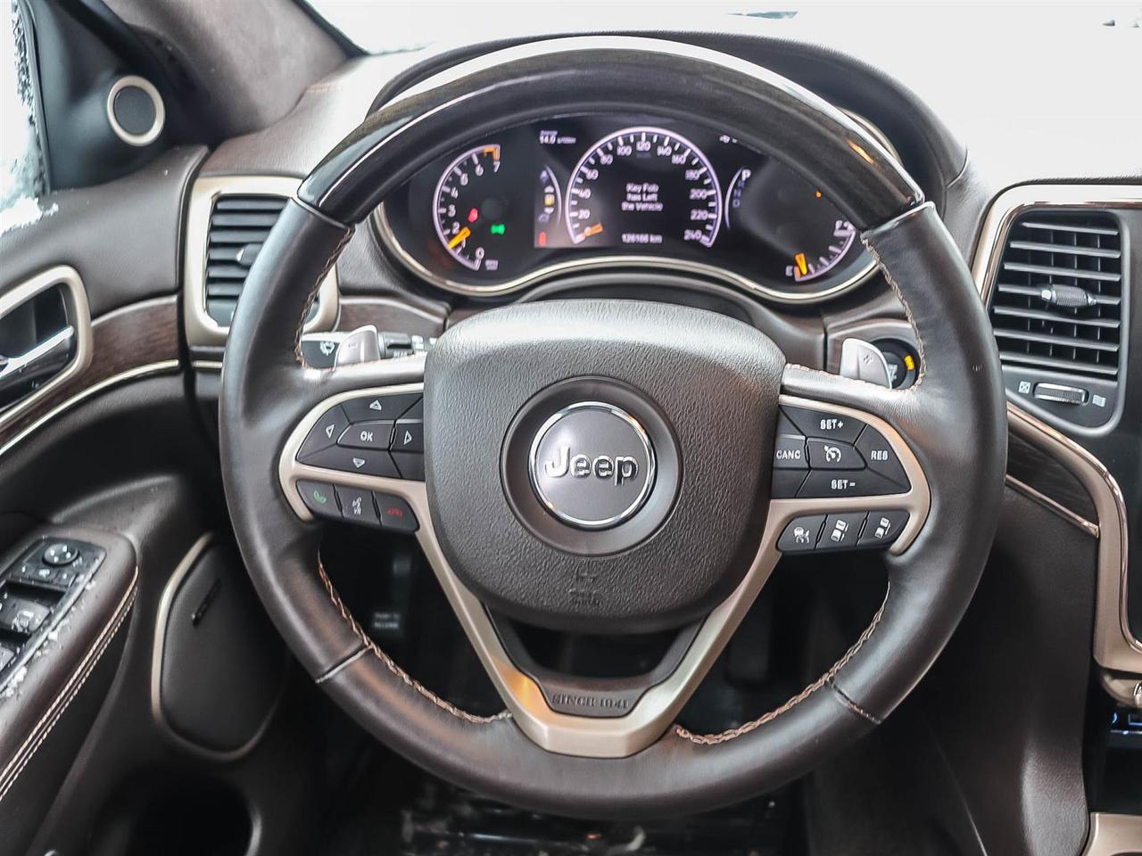 2016 Jeep Grand Cherokee Summit Photo