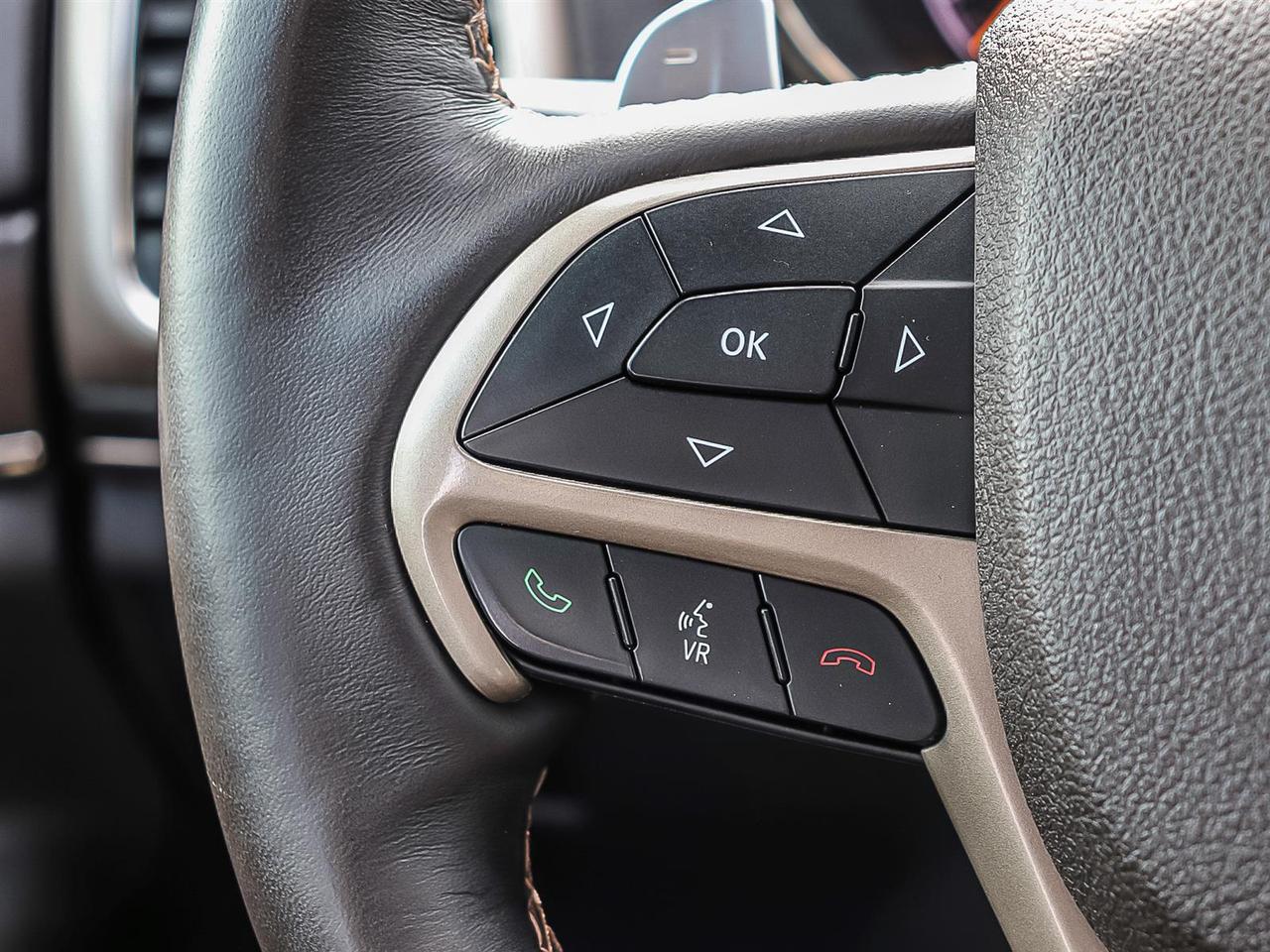 2016 Jeep Grand Cherokee Summit Photo