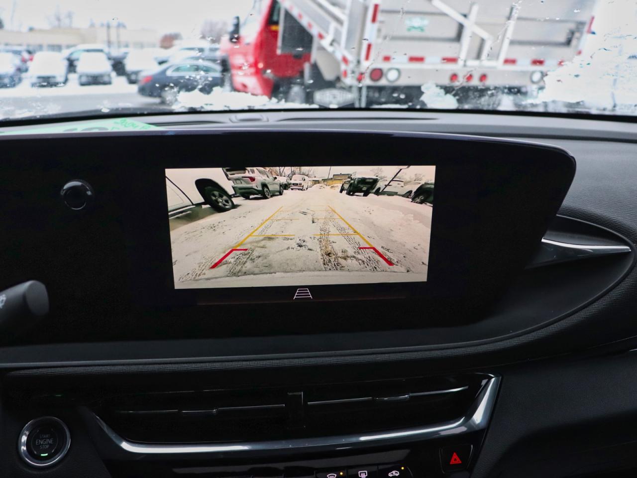 2024 Buick Envista Avenir Photo