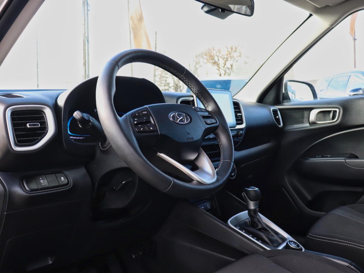 2025 Hyundai Venue Preferred - | Carplay | Remote Start | 3.99% Finance Available Photo