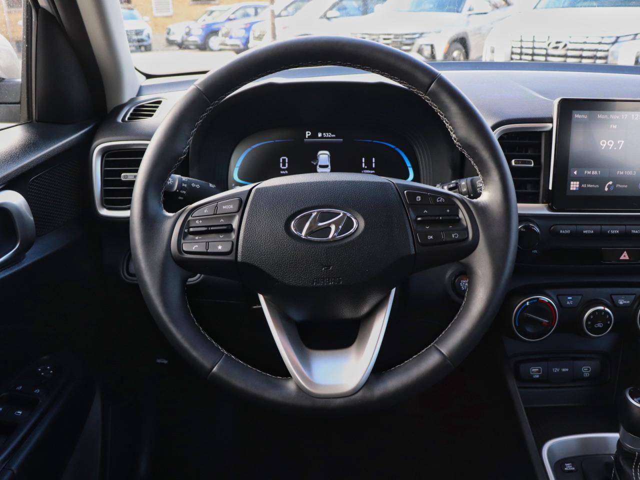 2025 Hyundai Venue Preferred - | Carplay | Remote Start | 3.99% Finance Available Photo
